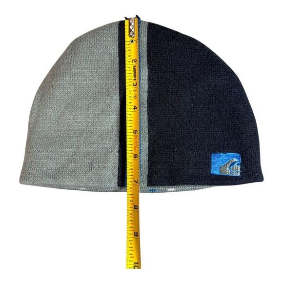 Quiksilver Reversible Knit Beanie Hat Grey Black Blue Striped Logo Surfer Adults - Picture 7 of 8